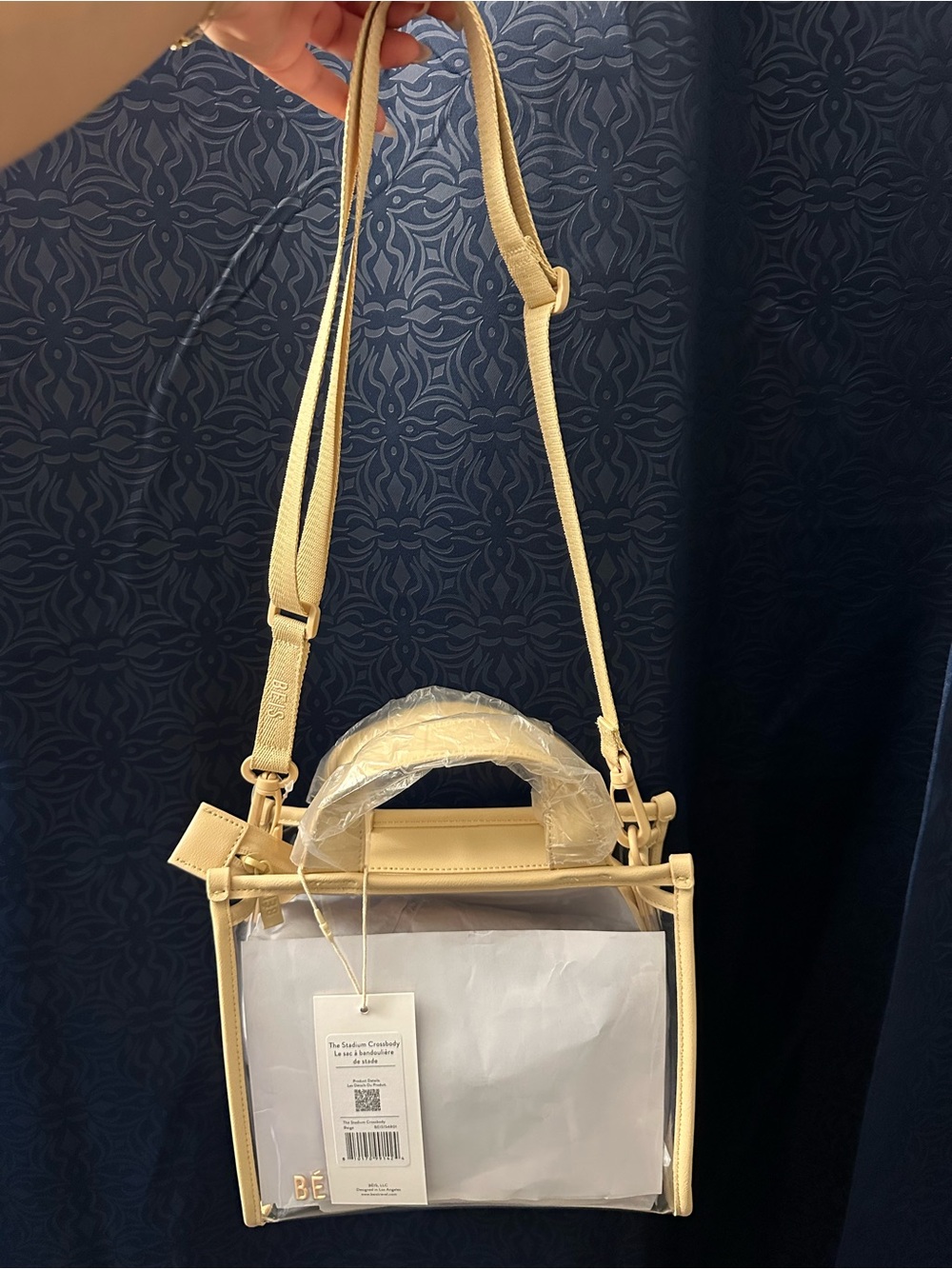 Béis - The Stadium Crossbody in Beige - Picture 7 of 8
